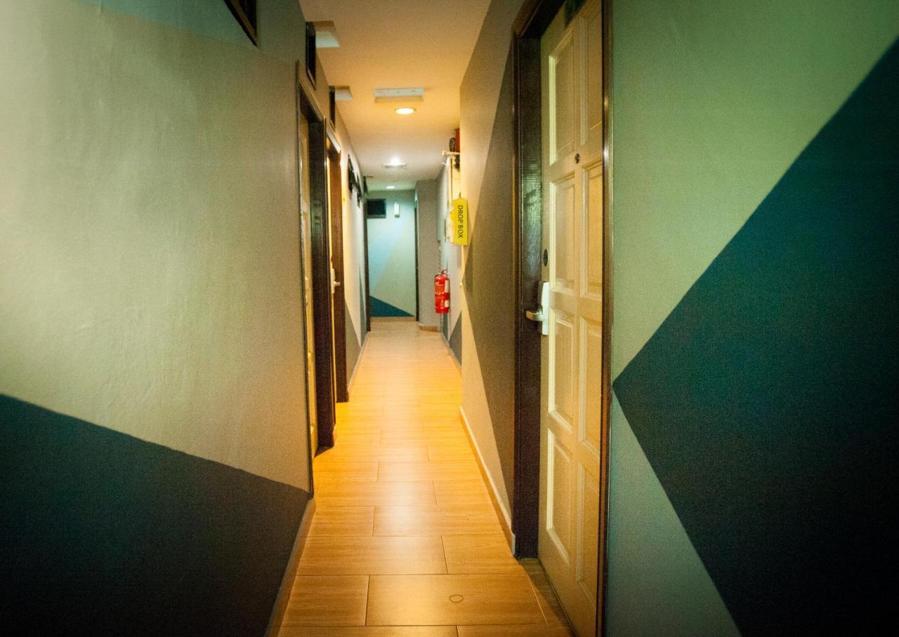 Dj Citi Inn Hotel Kuala Terengganu Zewnętrze zdjęcie
