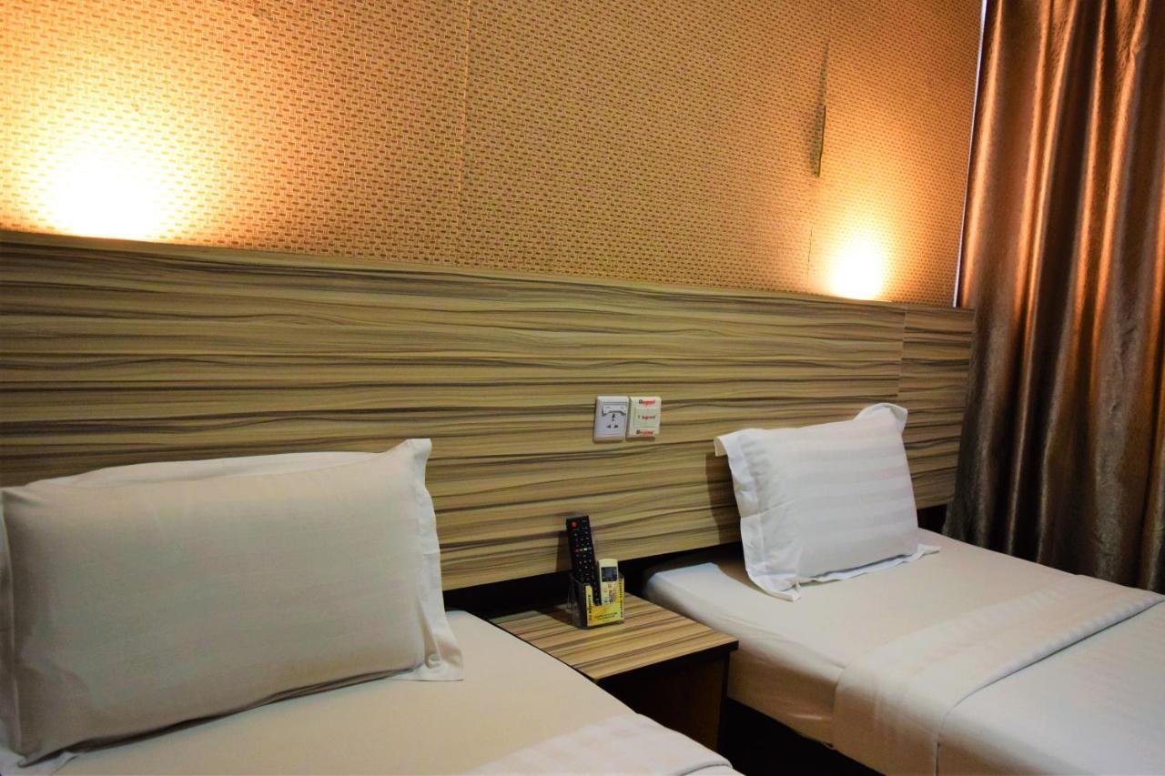 Dj Citi Inn Hotel Kuala Terengganu Zewnętrze zdjęcie